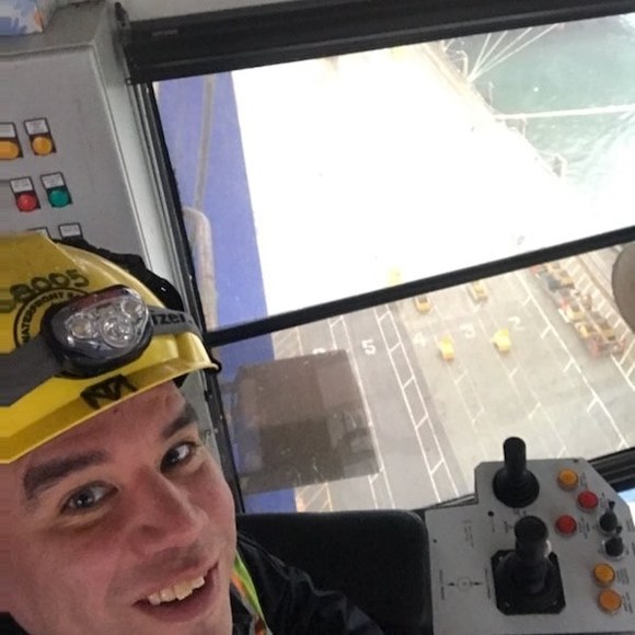 Meet your Posher, Sean - Picture 1 of 1